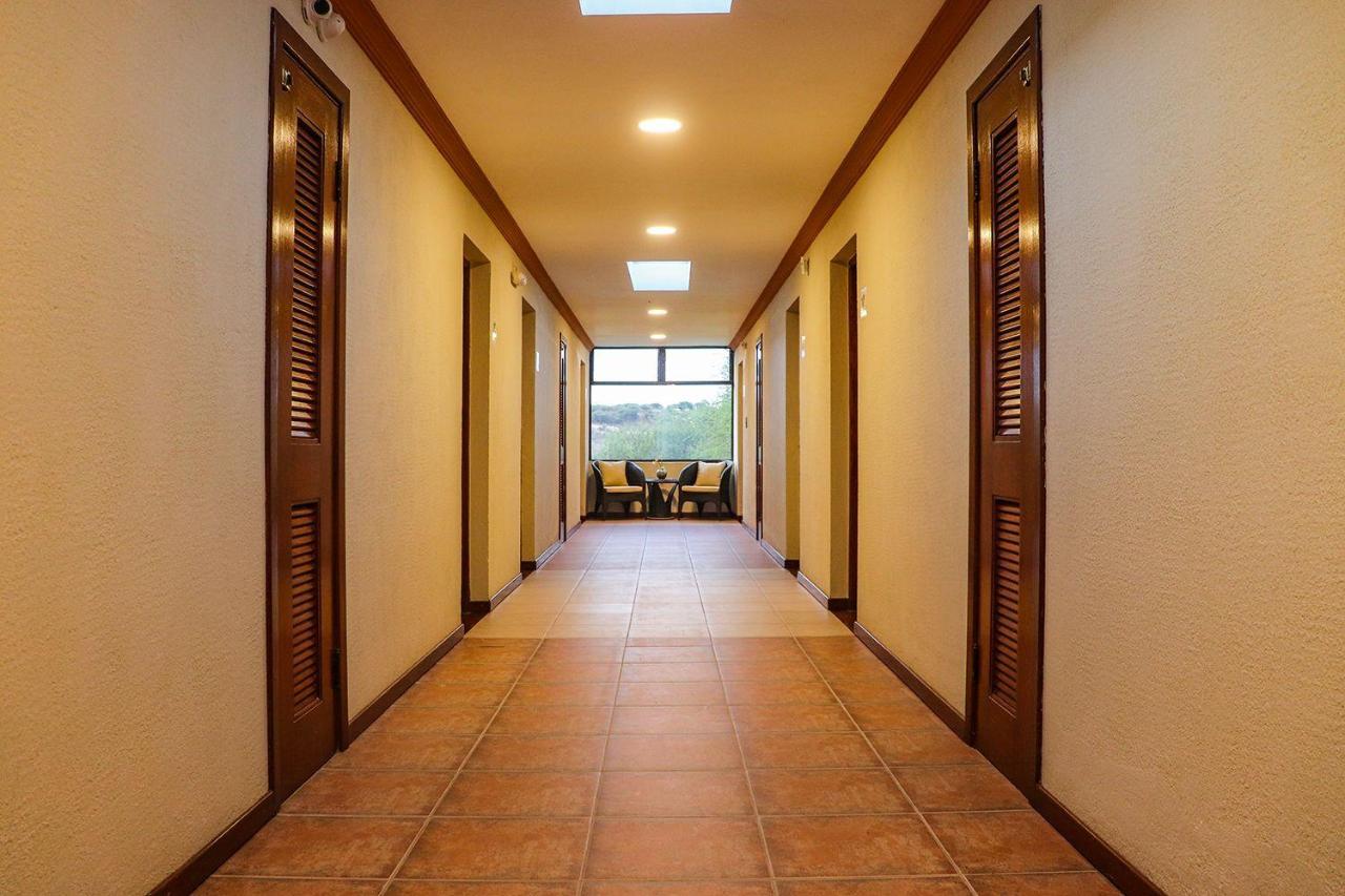 Hotel Los Parrales Tarija Zewnętrze zdjęcie