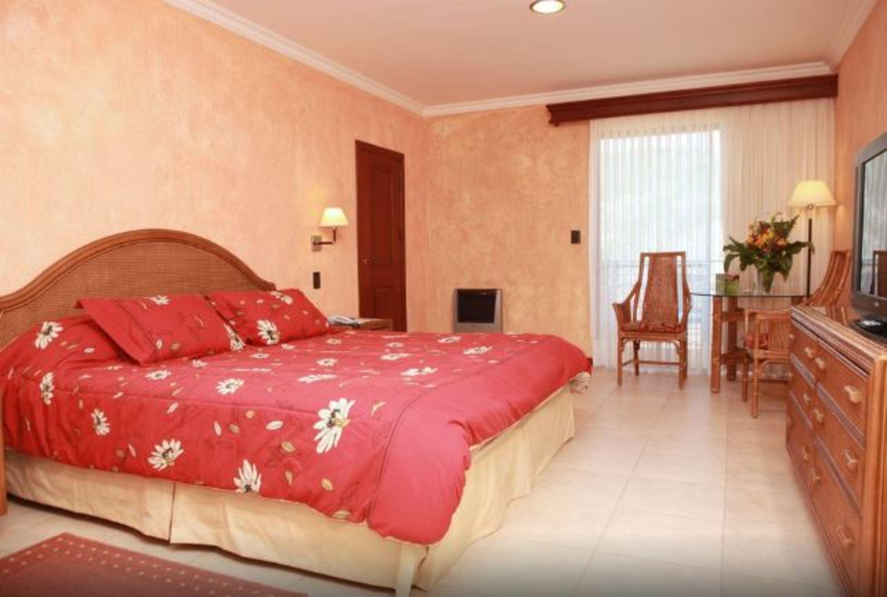 Hotel Los Parrales Tarija Zewnętrze zdjęcie