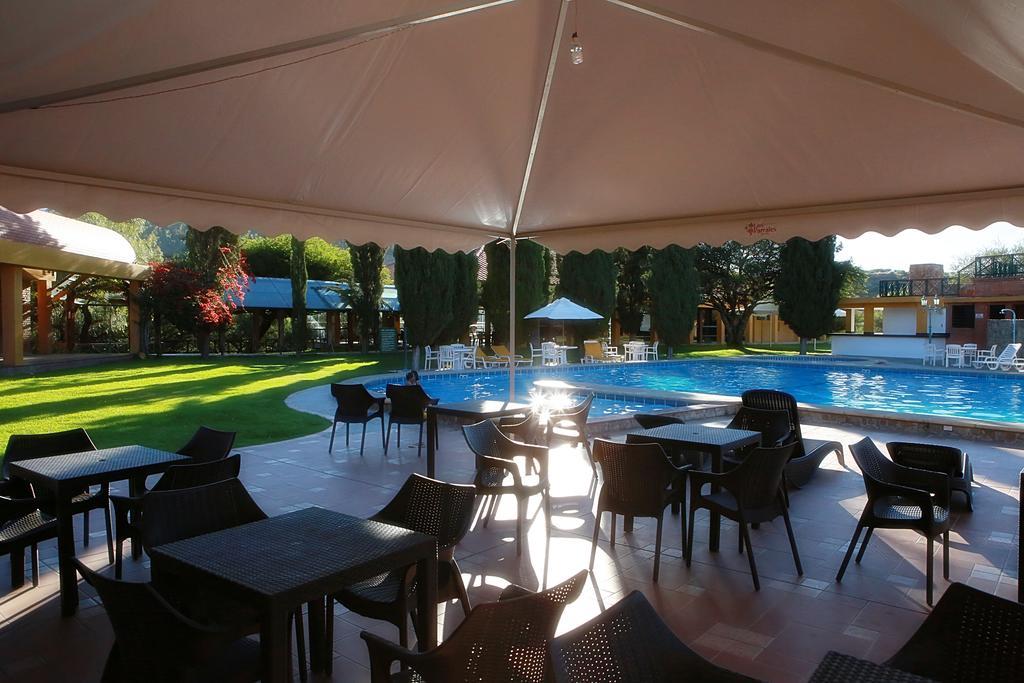 Hotel Los Parrales Tarija Zewnętrze zdjęcie