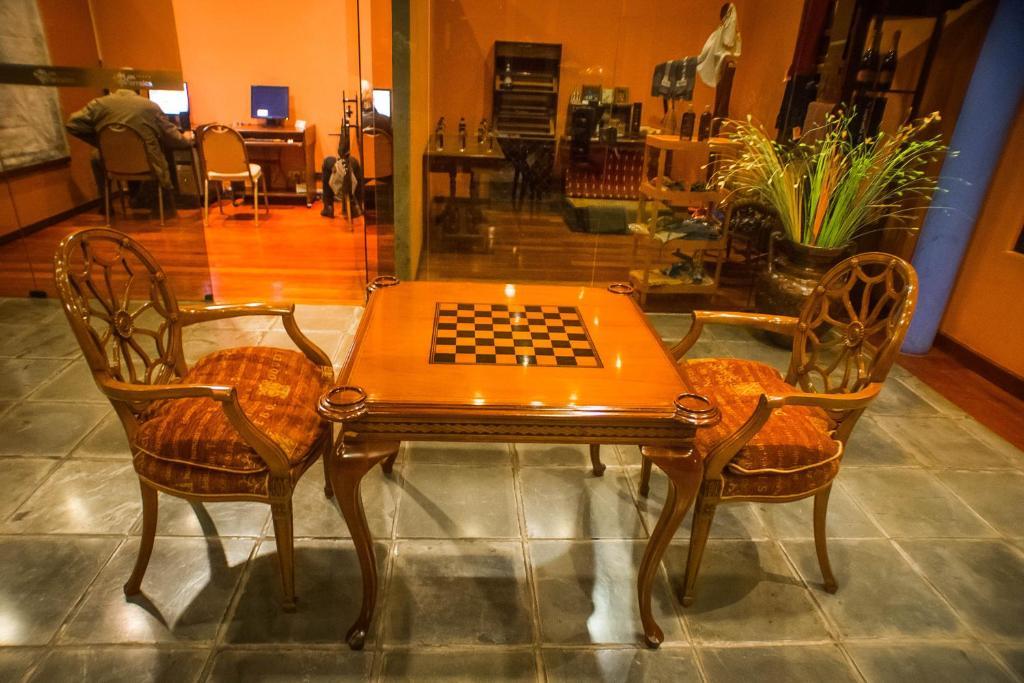 Hotel Los Parrales Tarija Zewnętrze zdjęcie