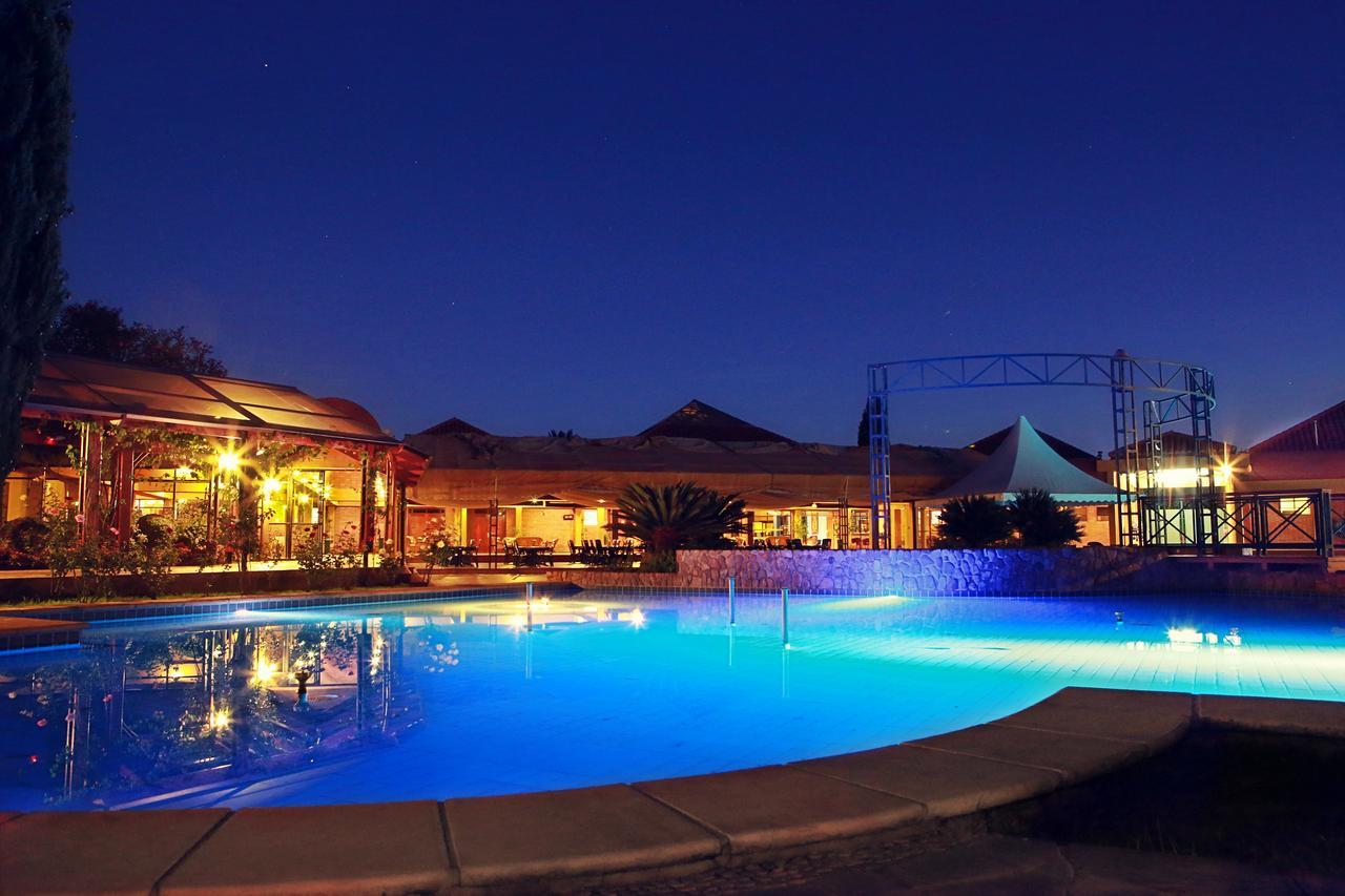 Hotel Los Parrales Tarija Zewnętrze zdjęcie